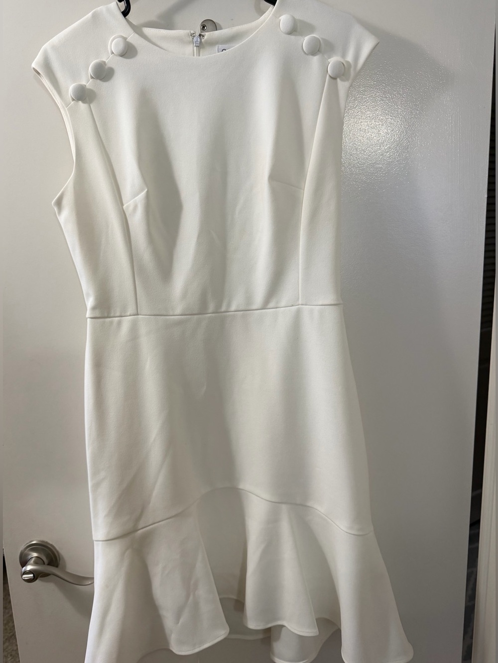 Calvin Klein Elegant White Cap-Sleeve Peplum Dress